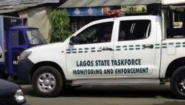 Lagos impounds 60 vehicles for traffic offences